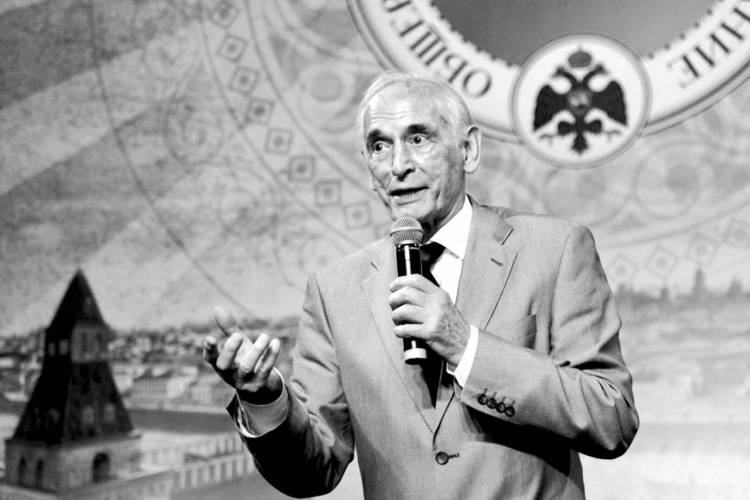 Не стало Василия Ланового