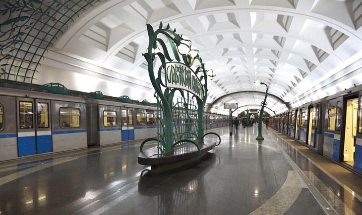 Подземные дворцы и не только: самые красивые станции метро в мире