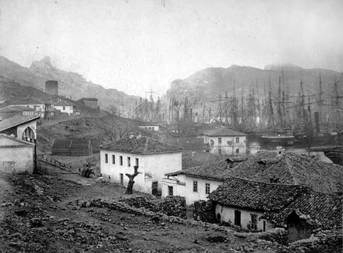 Что прятал Сталин в горе Таврос: Балаклавское подземелье