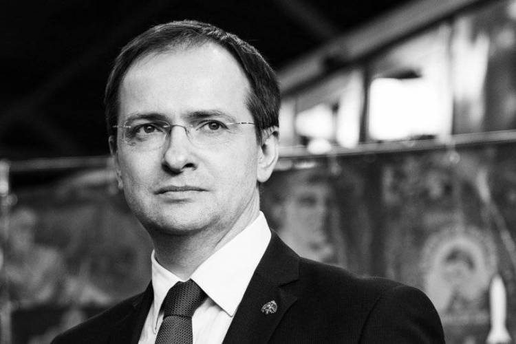  Что бы на это сказала Саманта Смит? 