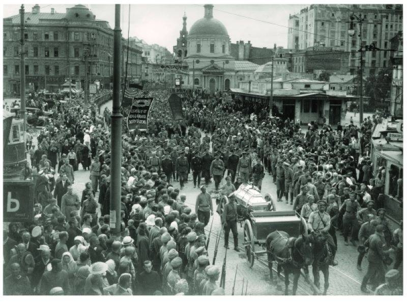 Просто министры, не капиталисты – Керенский, Верховский и Маниковский