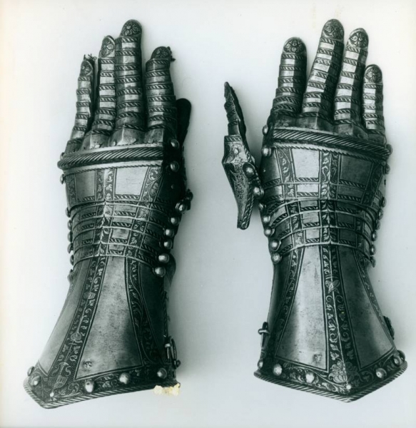 Рапиры и доспехи эпохи Тюдоров