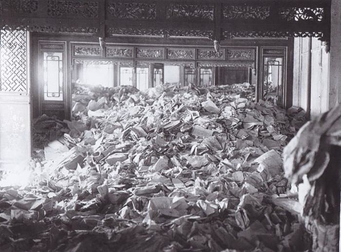 Как закончился род Чингисхана: Трагическая история последней королевы Монголии