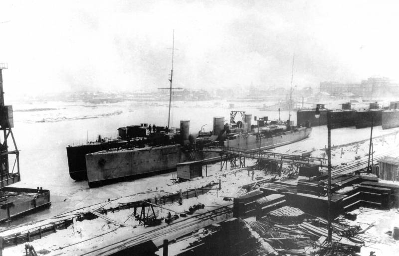 Экспедиция особого назначения. Переход эсминцев с Балтики на Тихоокеанский флот