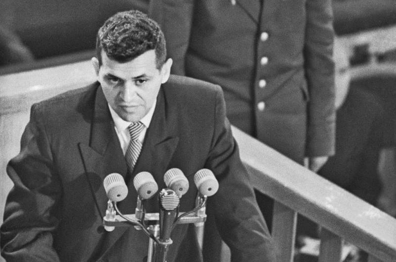 Как состоялся обмен советского разведчика Абеля на американского лётчика Пауэрса