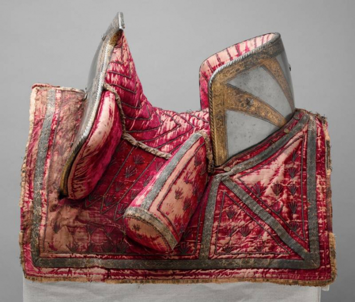 Доспехи для рыцарского коня и для его хозяина&hellip;