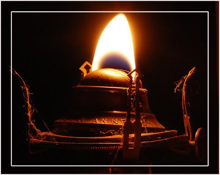 Тайна вечно горящих светильников в древних храмах: Волшебство или давно утерянные знания