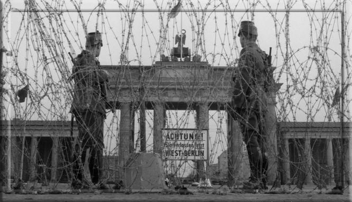 Что скрывают до сих пор в Германии о главном символе холодной войны: Все тайны Берлинской стены