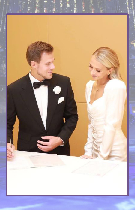 Виктория Синицина и Никита Кацалапов в день свадьбы. Виктория Синицина и Никита Кацалапов в день свадьбы.