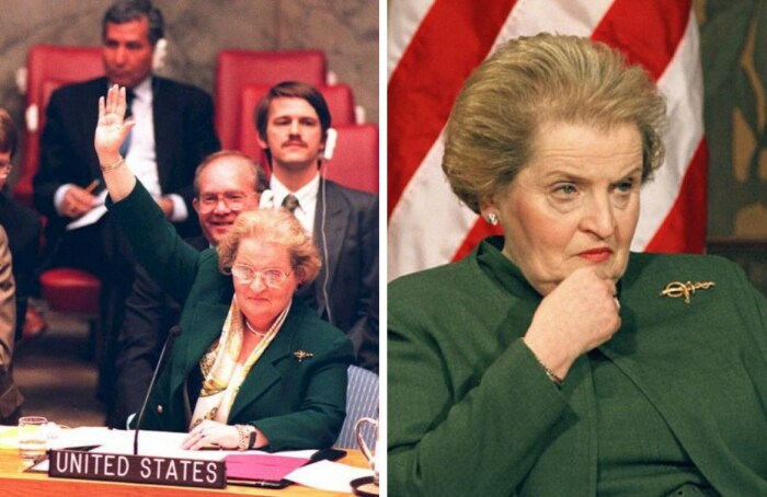 Мадлен Олбрайт с брошью "Змея" Мадлен Олбрайт с брошью "Змея"