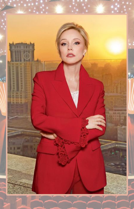 Марина Зудина.