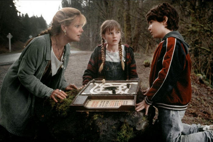 Игрокам пришлось доиграть в Джуманджи, чтобы игра их отпустила, но это еще не конец. / Фото:www.kinopoisk.ru Игрокам пришлось доиграть в Джуманджи, чтобы игра их отпустила, но это еще не конец. / Фото:www.kinopoisk.ru