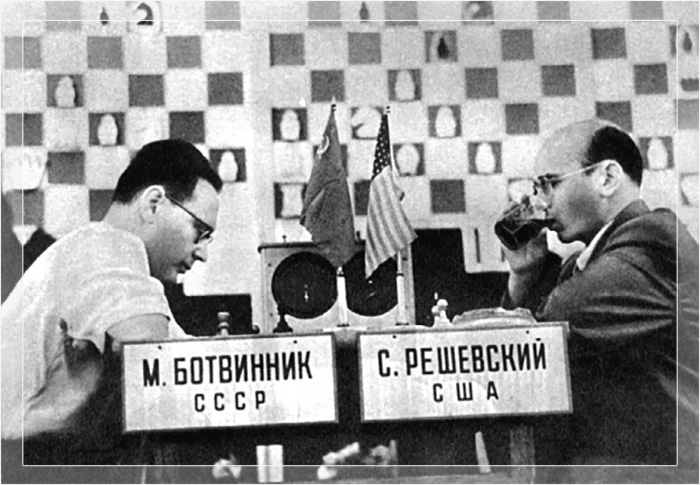 Сам Решевский признавал один недостаток своей стратегии. Сам Решевский признавал один недостаток своей стратегии.