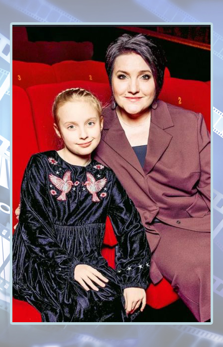 Инга Оболдина с дочерью. Инга Оболдина с дочерью.