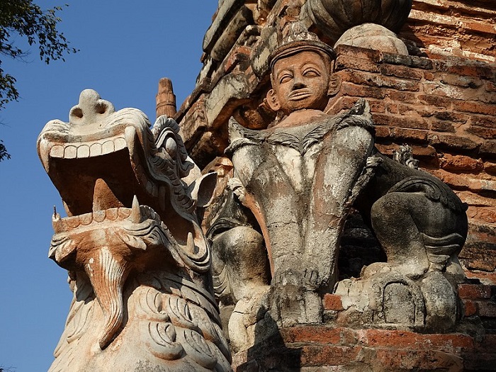 Манусиха, существо, которое должно было охранять буддийский храм. Источник: pinterest.com