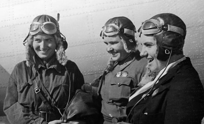 В 1938 году Валентина Гризодубова с двумя летчицами совершили перелет с Москвы до Дальнего Востока. / Фото:laperuz.com