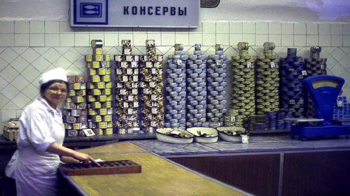 Советские шпроты: Как кошачий корм стал деликатесом