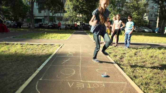 Как дворовые игры развивали советских детей, или Чему стоит поучиться современным мамочкам