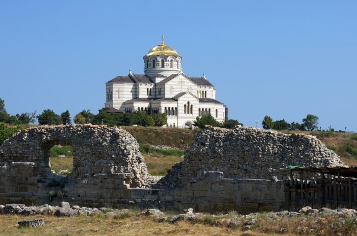 Новое открытие в Крыму: какая загадка древнегреческой архитектуры долгие годы скрывалась под землей