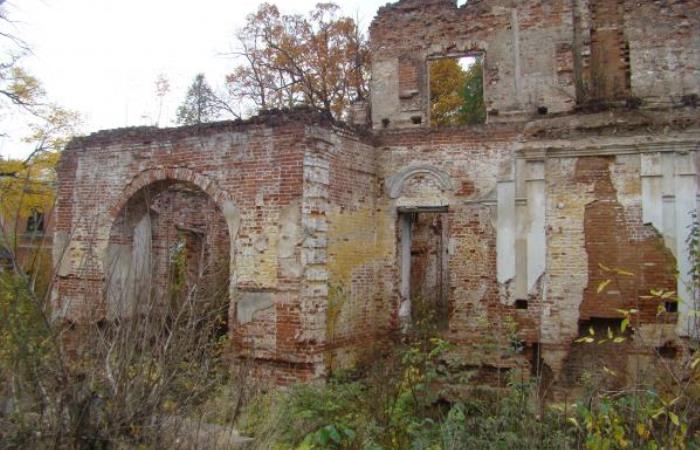 Какие тайны хранит старинная усадьба, по которой почти 200 лет бродит призрак княгини Голицыной