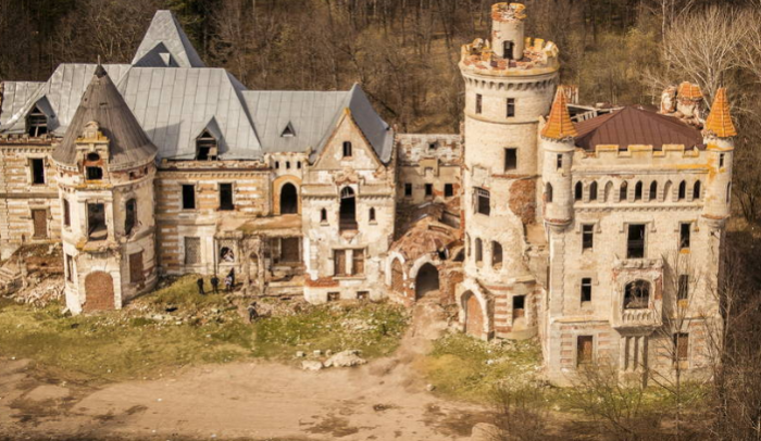 Как превращались в заброшки роскошные замки и усадьбы России, и Как они выглядят сегодня