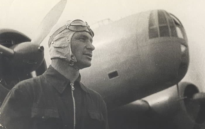 Как лётчик, который не сбил ни одного вражеского самолёта, стал дважды героем Советского Союза: Владимир Коккинаки