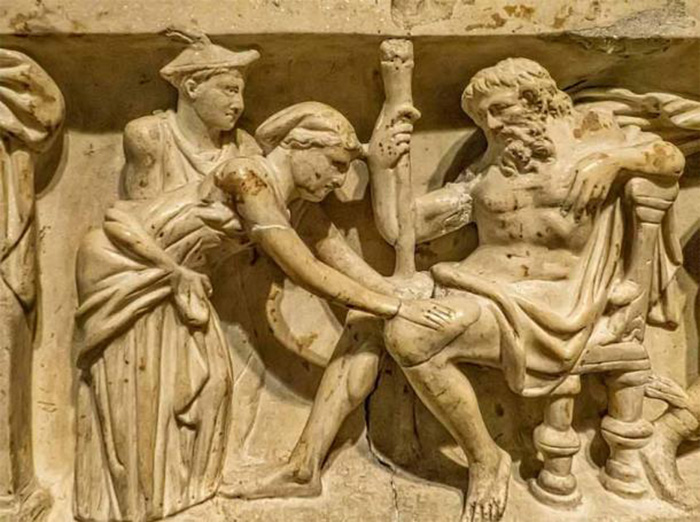 Почему бог вина и наслаждения Дионис занимал самое почётное место в пантеоне язычников