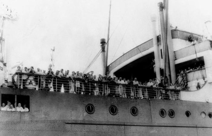 Что стало с еврейскими беженцами, которые бежали в Америку от нацистов: Трагический рейс парохода «Сент-Луис»