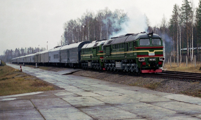 Как в СССР создали уникальный поезд, который держал в страхе весь Запад