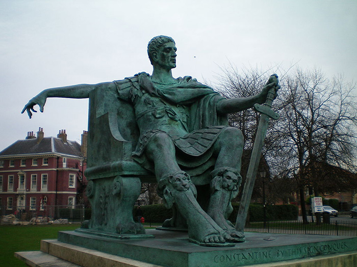 Что было в письме императора Константина, которое помогло сделать учёным монументальное открытие