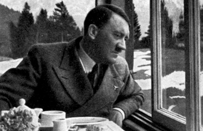 Был ли богат Гитлер, и Что стало с его квартирой, имуществом и сбережениями после войны