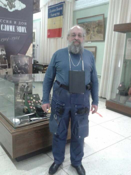 «В моей комнате - календари с раздетыми женщинами»: интимные тайны 71-летнего Вассермана, который с юности держит обет целомудрия