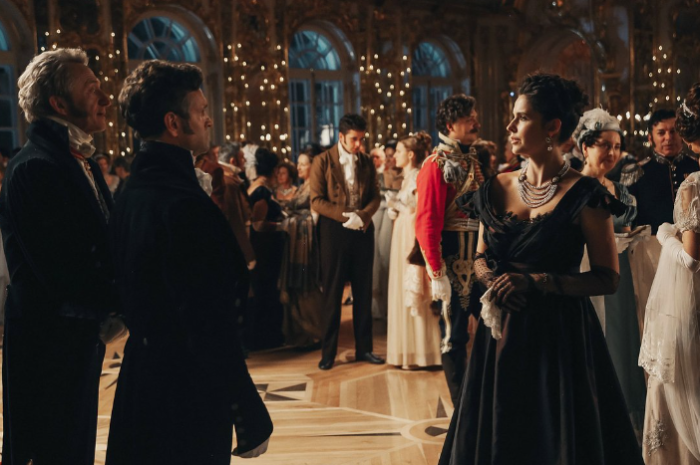 Как в дореволюционной России устраивали ярмарки невест на балах