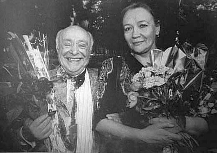 Кто из знаменитостей не смог смириться со смертью любимого человека: Мария Полицеймако и др
