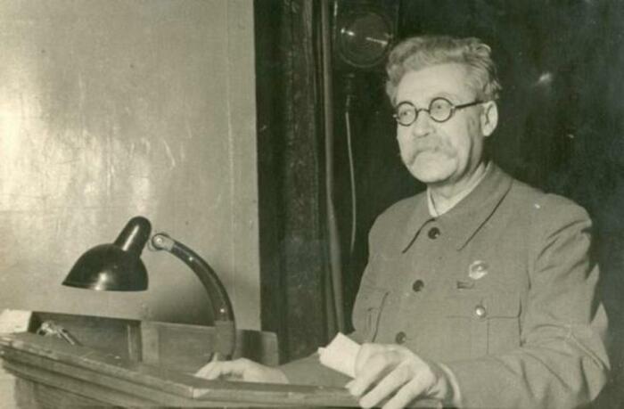 Как закончил свои дни командир бездожников и потомок иудеев, которому благоволил Сталин: Емельян Ярославский
