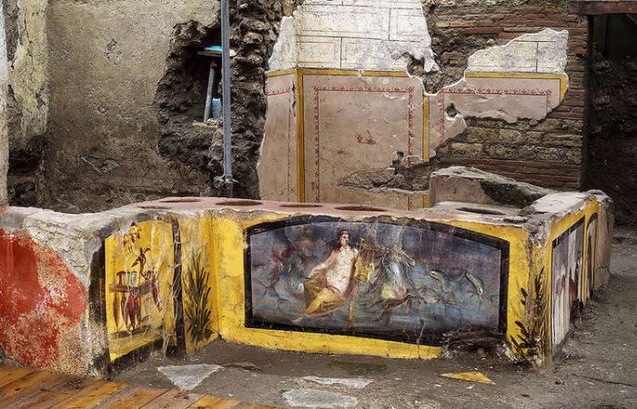 На тысячи лет раньше Макдональдса: в древних Помпеях обнаружили ресторан быстрого питания
